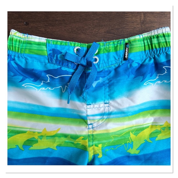 GERRY Boys Swim Trunks - Picture 5 of 6